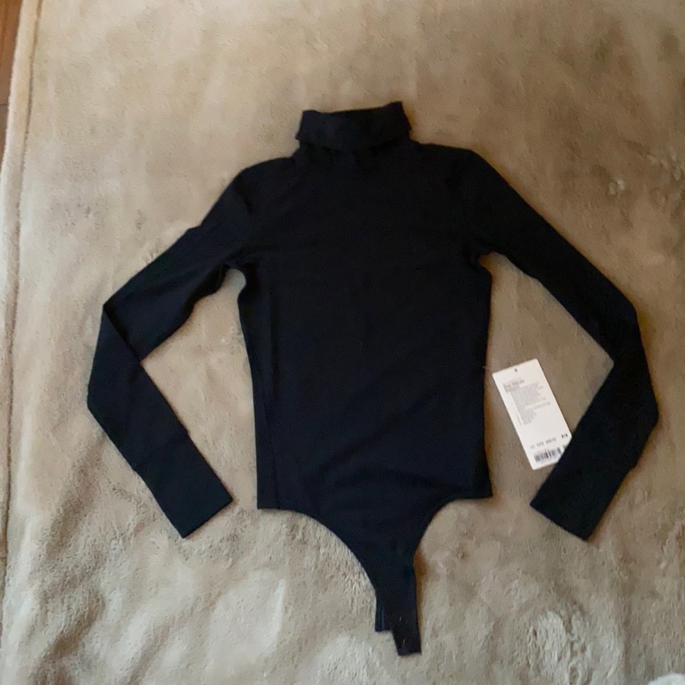 Lululemon bodysuit xxs